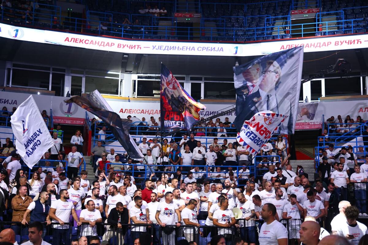 Ujedinjena Srbija Beogradska arena počelo okupljanje građana