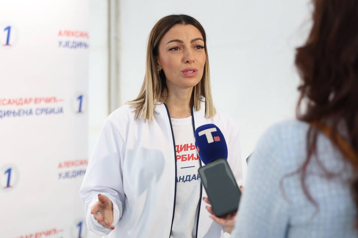 Ujedinjena Srbija Beogradska arena SNS skup
