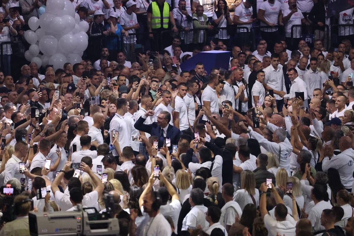 Aleksandar Vučić  Ujedinjena Srbija Beogradska arena SNS skup