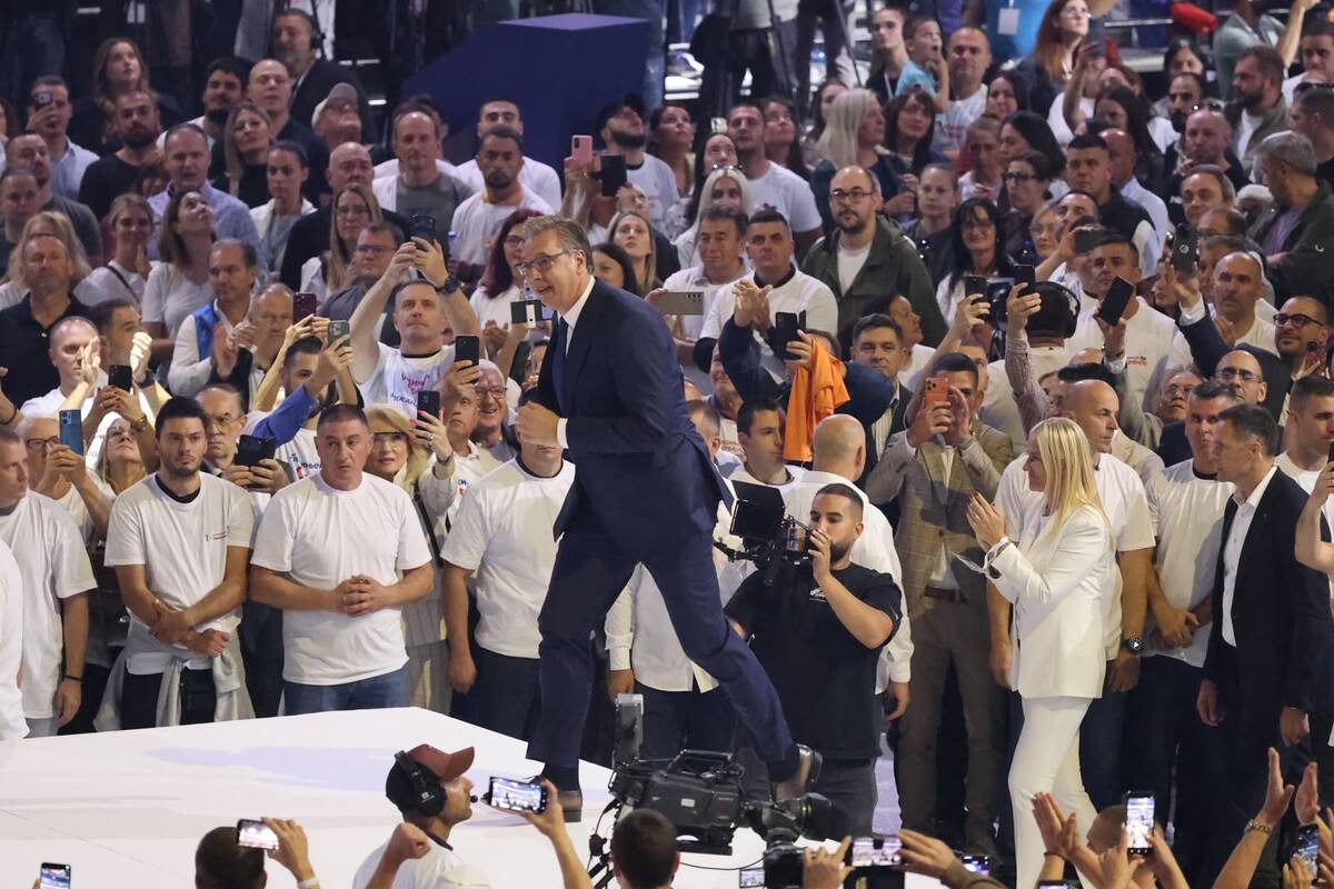 Aleksandar Vučić  Ujedinjena Srbija Beogradska arena SNS skup