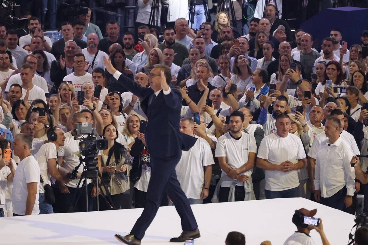 Aleksandar Vučić  Ujedinjena Srbija Beogradska arena SNS skup