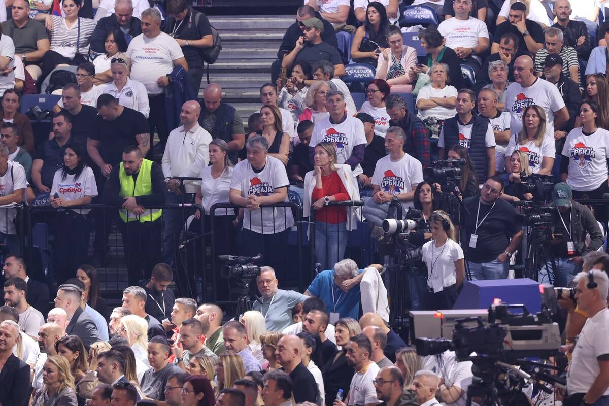 Aleksandar Vučić  Ujedinjena Srbija Beogradska arena SNS skup