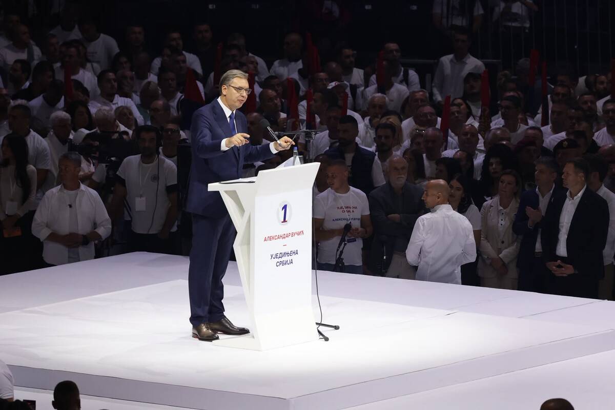 Aleksandar Vučić  Ujedinjena Srbija Beogradska arena SNS skup