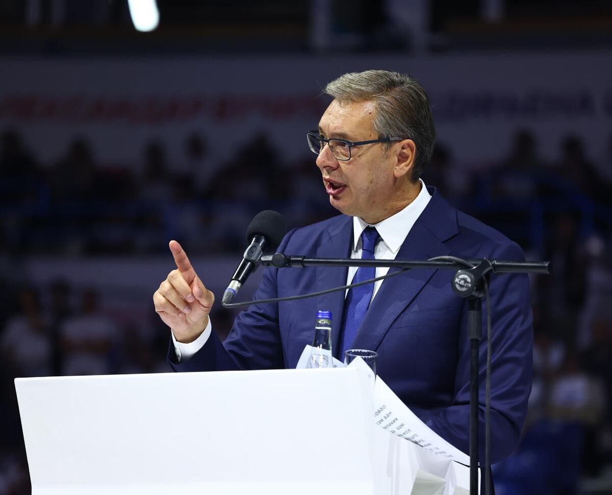 Aleksandar Vučić  Ujedinjena Srbija Beogradska arena SNS skup