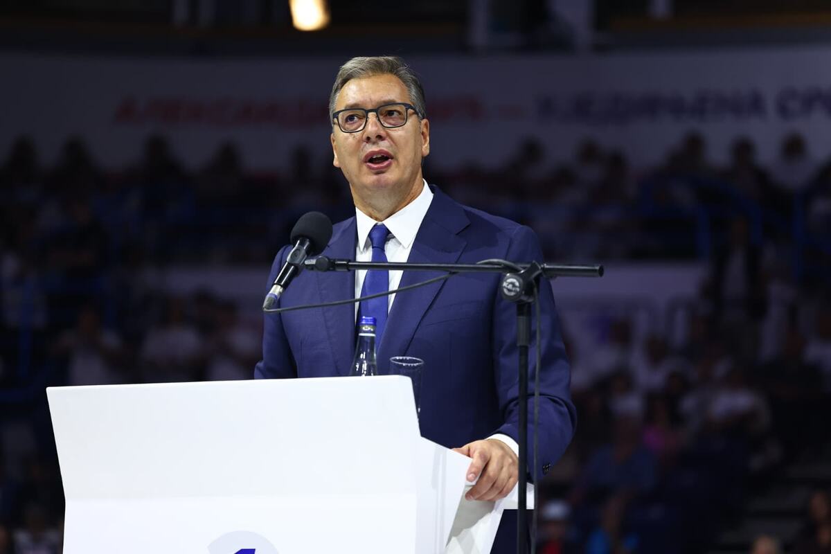 Aleksandar Vučić  Ujedinjena Srbija Beogradska arena SNS skup