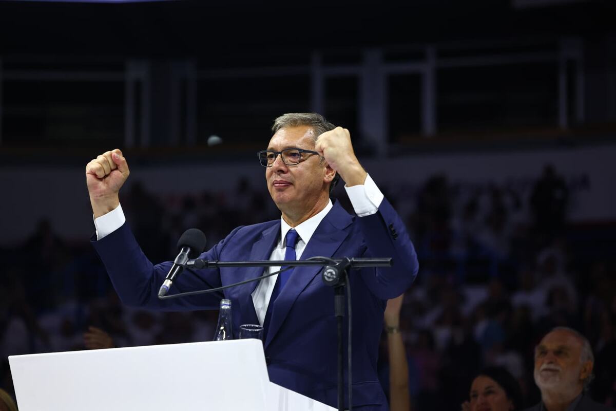 Aleksandar Vučić  Ujedinjena Srbija Beogradska arena SNS skup