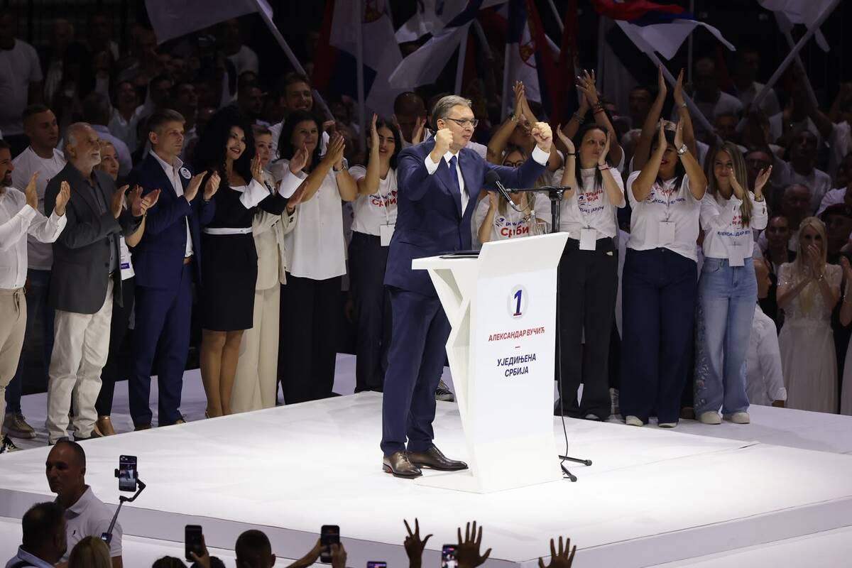 Aleksandar Vučić  Ujedinjena Srbija Beogradska arena SNS skup