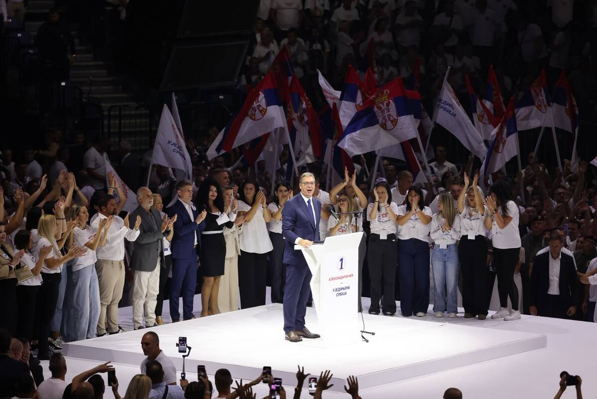 Aleksandar Vučić  Ujedinjena Srbija Beogradska arena SNS skup