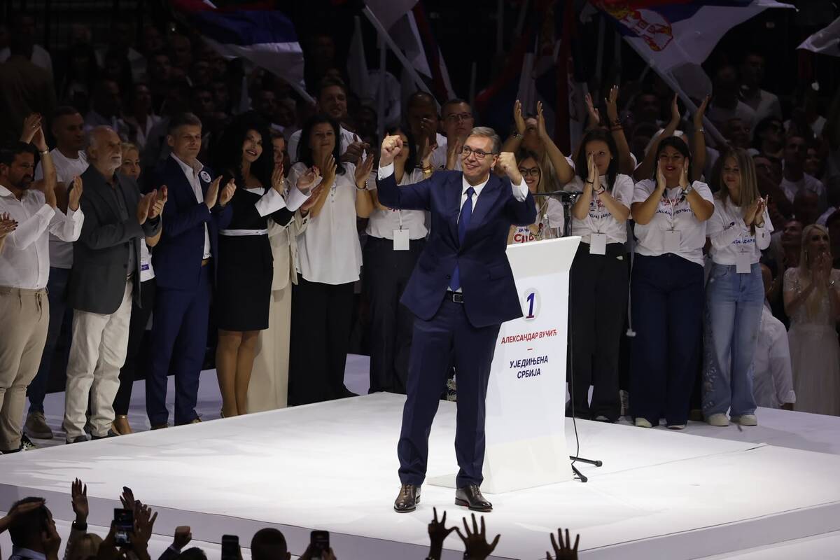 Aleksandar Vučić  Ujedinjena Srbija Beogradska arena SNS skup
