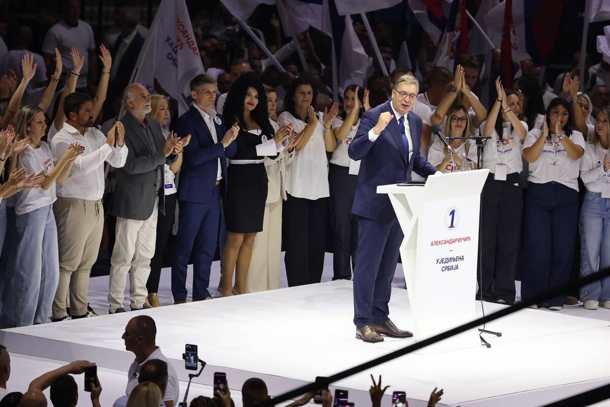 Aleksandar Vučić  Ujedinjena Srbija Beogradska arena SNS skup