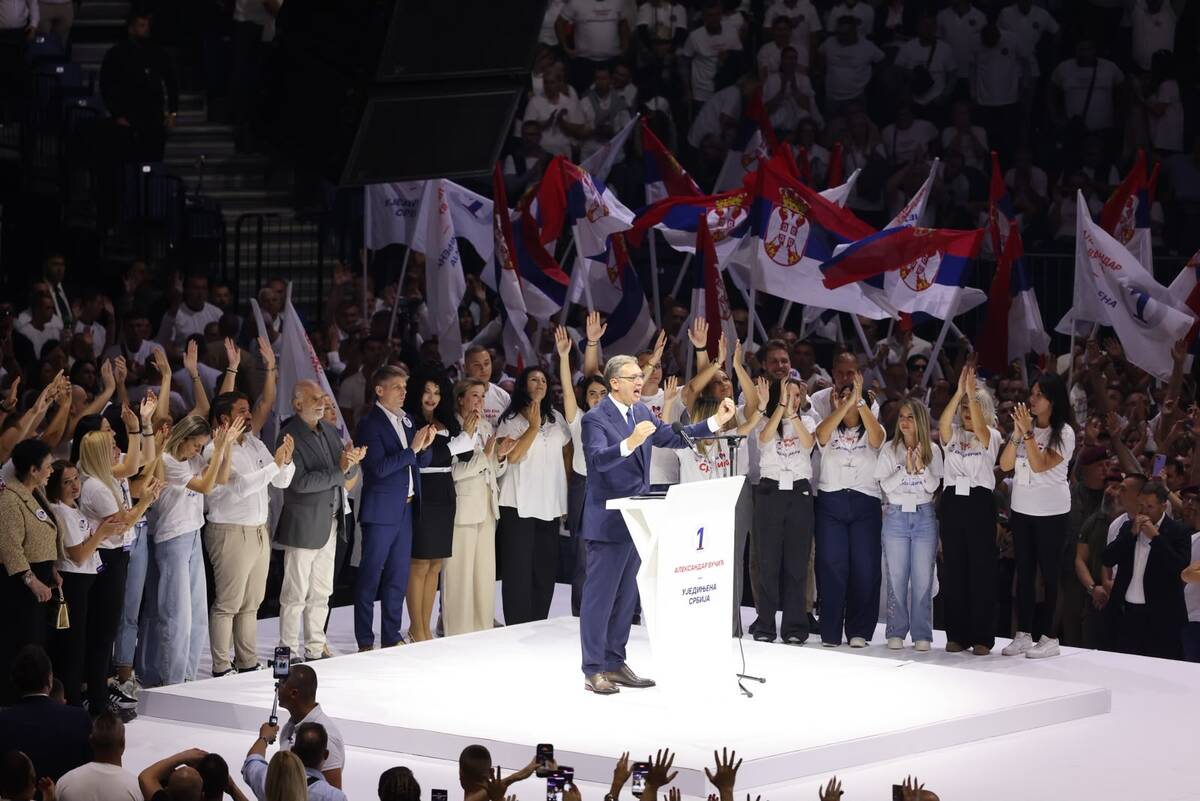 Aleksandar Vučić  Ujedinjena Srbija Beogradska arena SNS skup