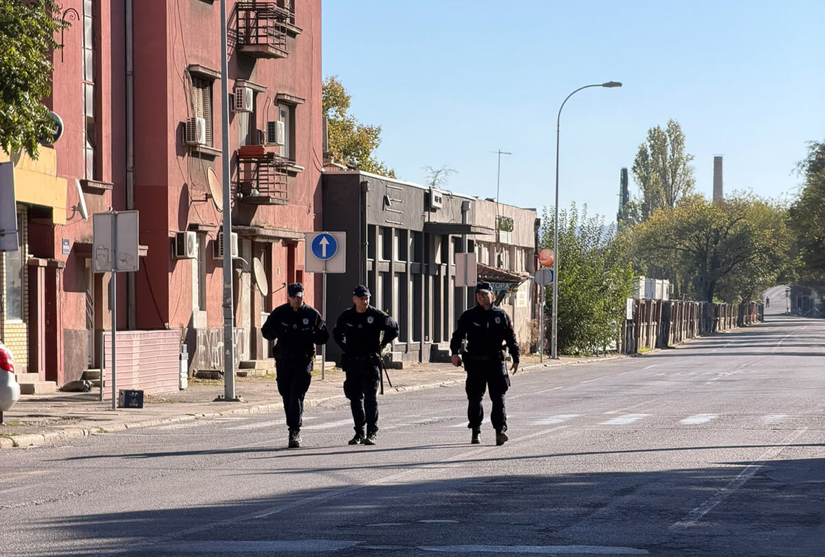 Sektor za vanredne situacije Beograd, operativni centar uništavanje avio bombe (1).jpg