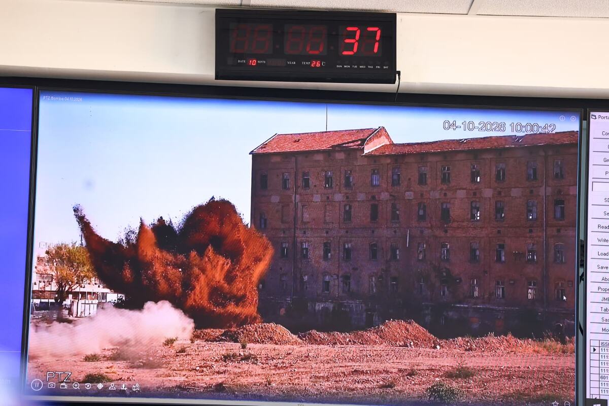 Sektor za vanredne situacije Beograd, uništavanje avio bombe (1).jpeg