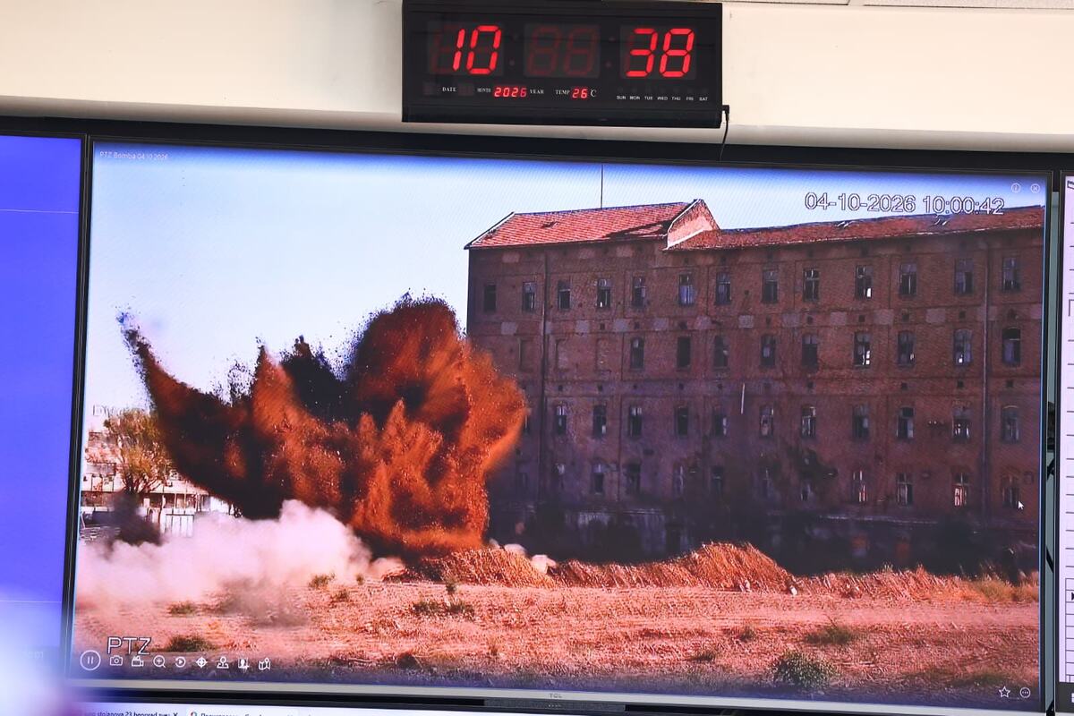 Sektor za vanredne situacije Beograd, uništavanje avio bombe (1).jpeg