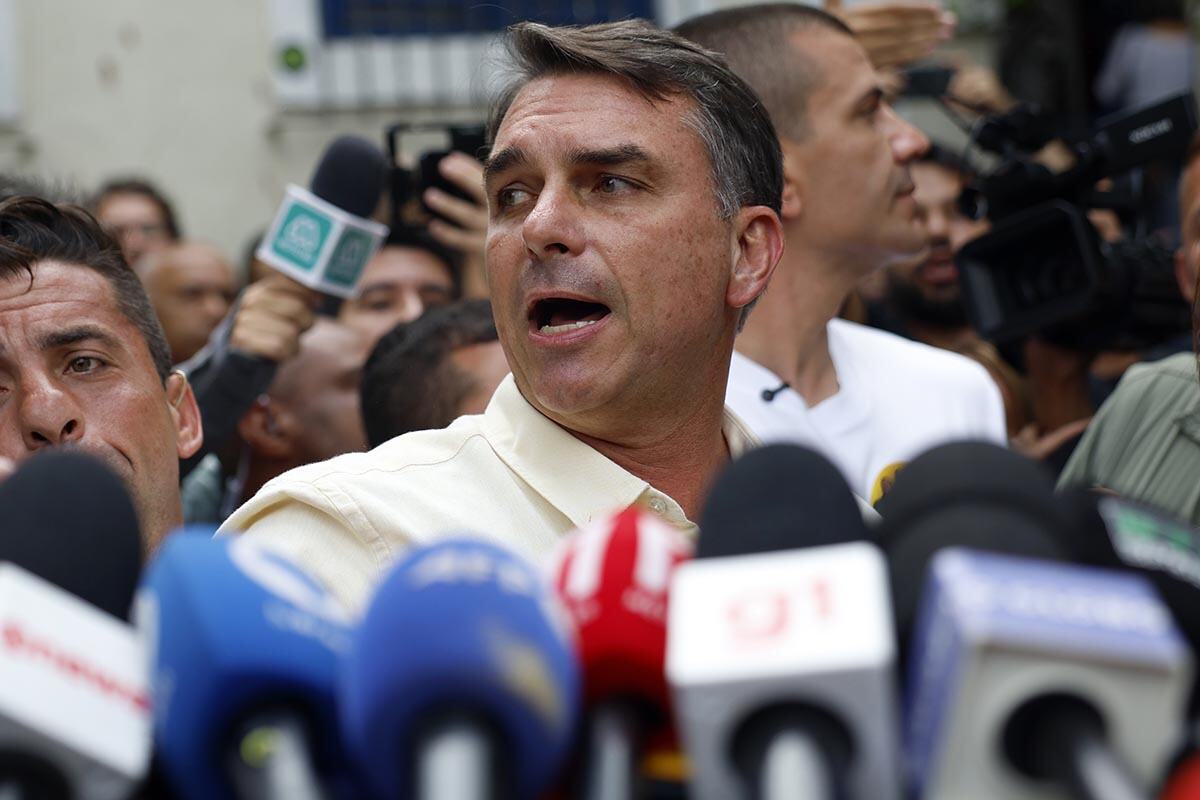 Flavio Bolsonaro (3).jpg