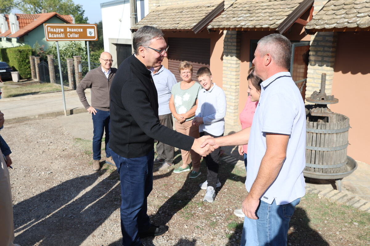 Aleksandar Vučić Banoštor