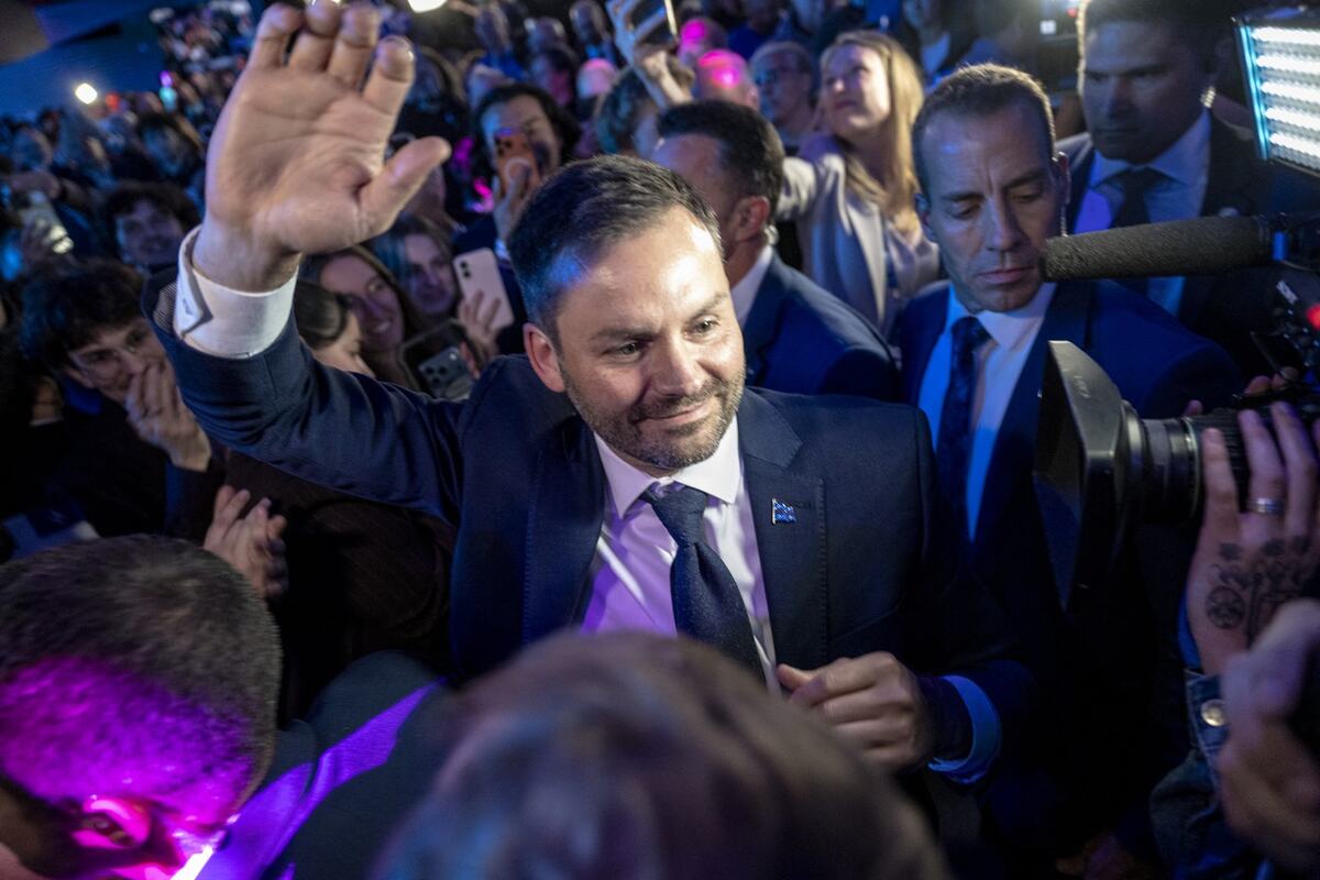 Kvebek Partija Kvebeka Pol San-Pjer Plamondon (4).jpg