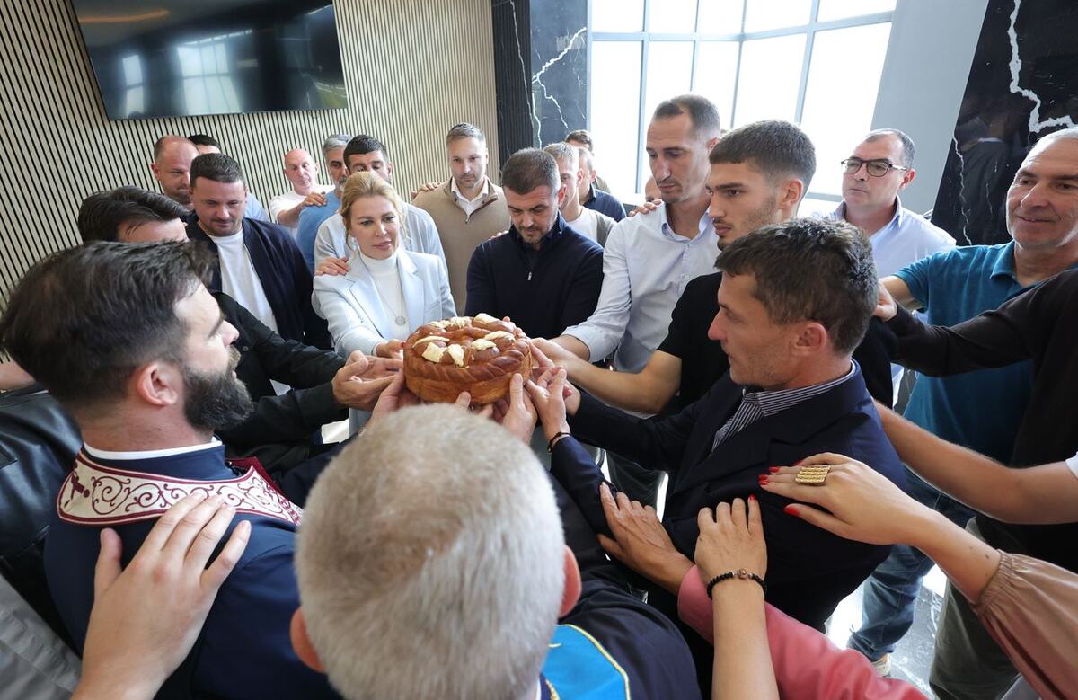 1791291962-slava-fkp-06-10-2026-11-1791294571.jpg