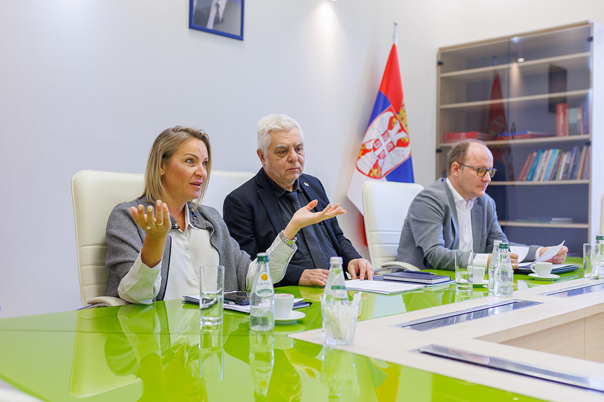 ministarstvo informisanja i telekomunikacija