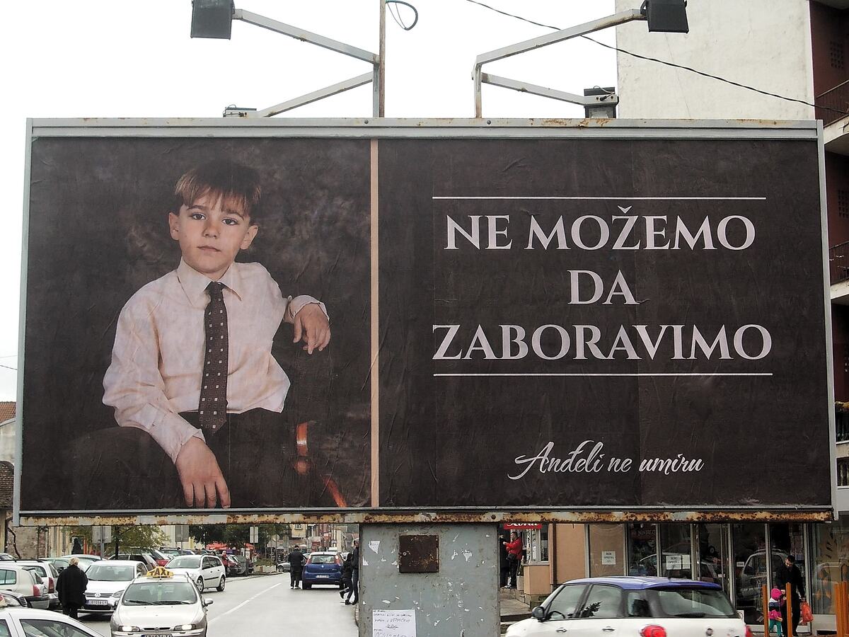 Grob Radenka Nikodinovica.jpg