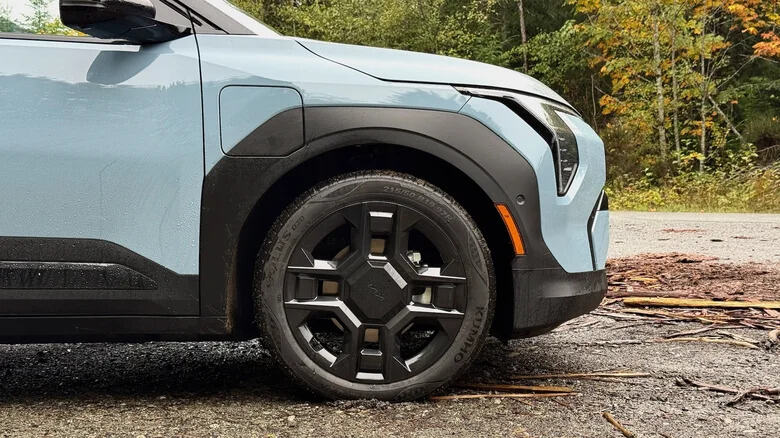 Kia EW3 (1).jpg