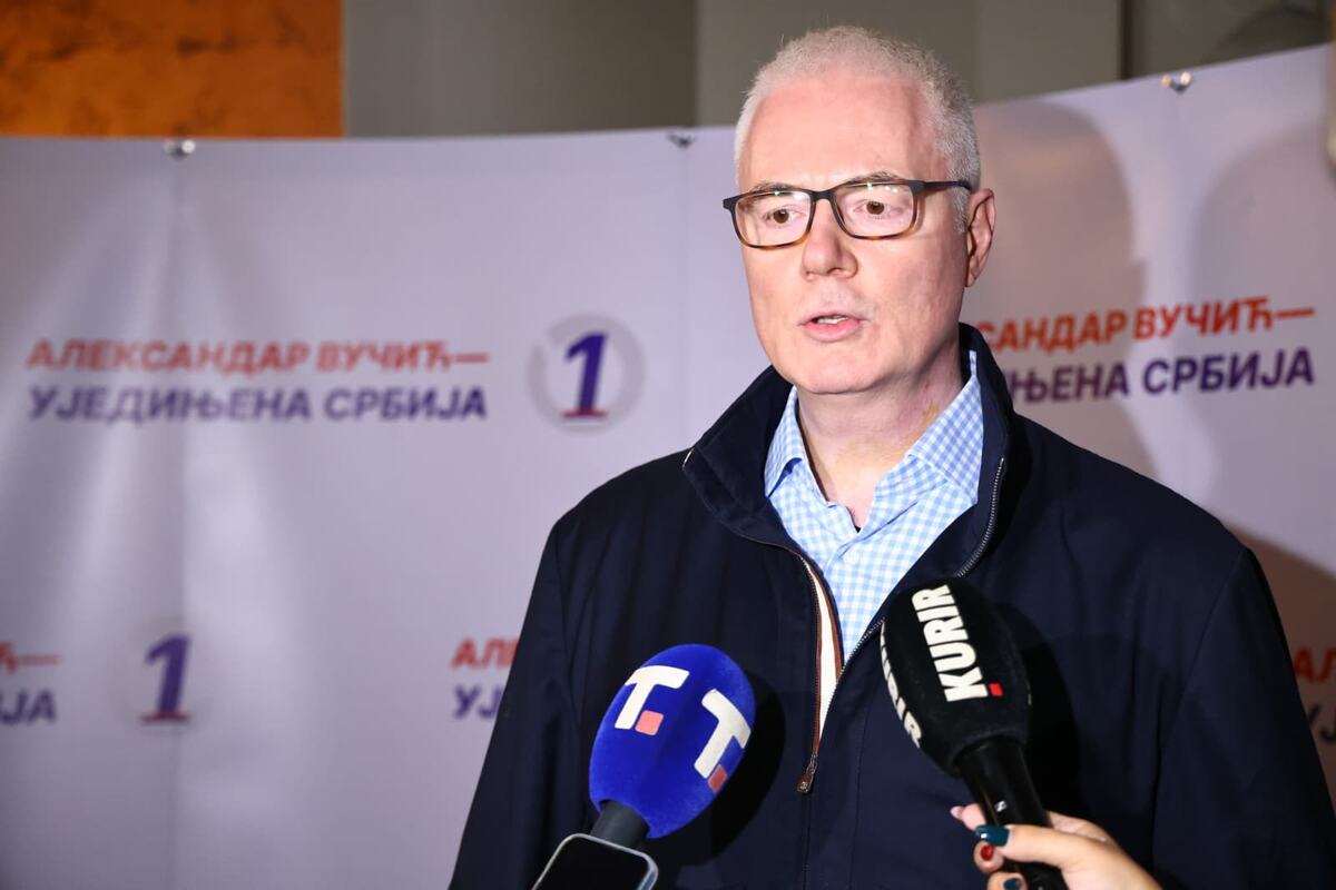 SNS Miting Kragujevac Funkcioneri (5).jpeg