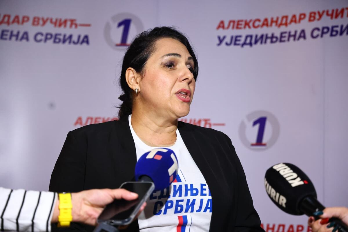 SNS Miting Kragujevac Funkcioneri (5).jpeg