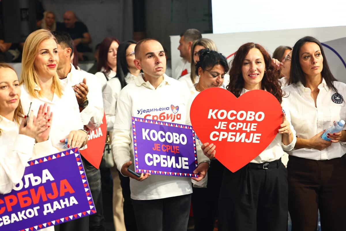 SNS Miting Kragujevac Aleksandar Vučić Ujedinjena Srbija (5).jpeg