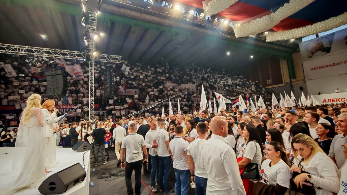 SNS Miting Kragujevac Aleksandar Vučić Ujedinjena Srbija (1).jpeg