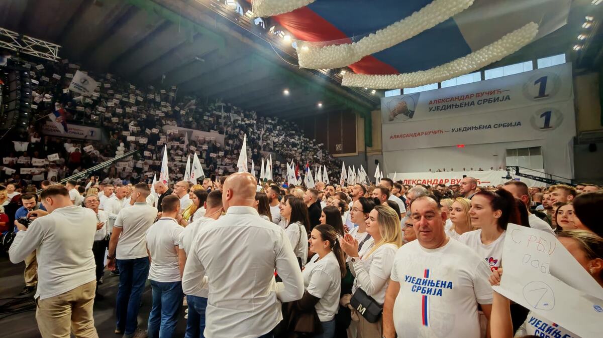 SNS Miting Kragujevac Aleksandar Vučić Ujedinjena Srbija (1).jpeg