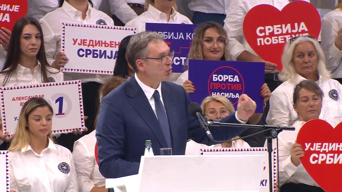 SNS Miting Kragujevac Aleksandar Vučić Ujedinjena Srbija (40).jpg