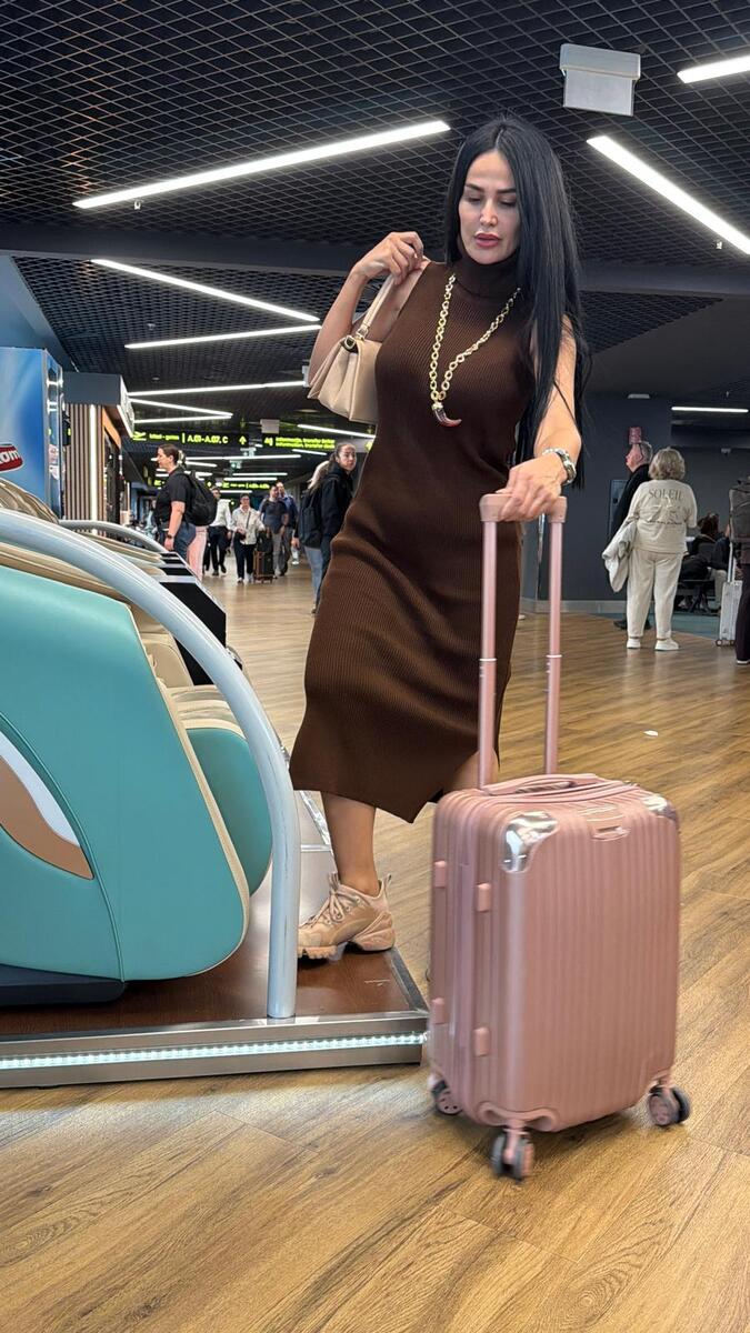 OPUSTILA SE ZA SVE PARE! Indi se na aerodromu masira i to pred sam let