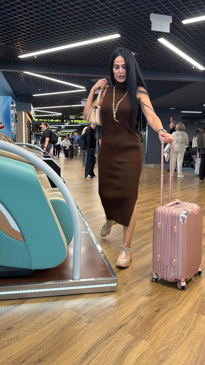 OPUSTILA SE ZA SVE PARE! Indi se na aerodromu masira i to pred sam let
