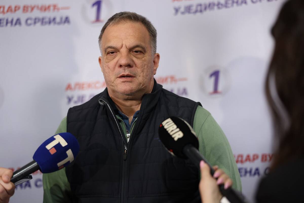 Ujedinjena Srbija Zaječar SNS skup