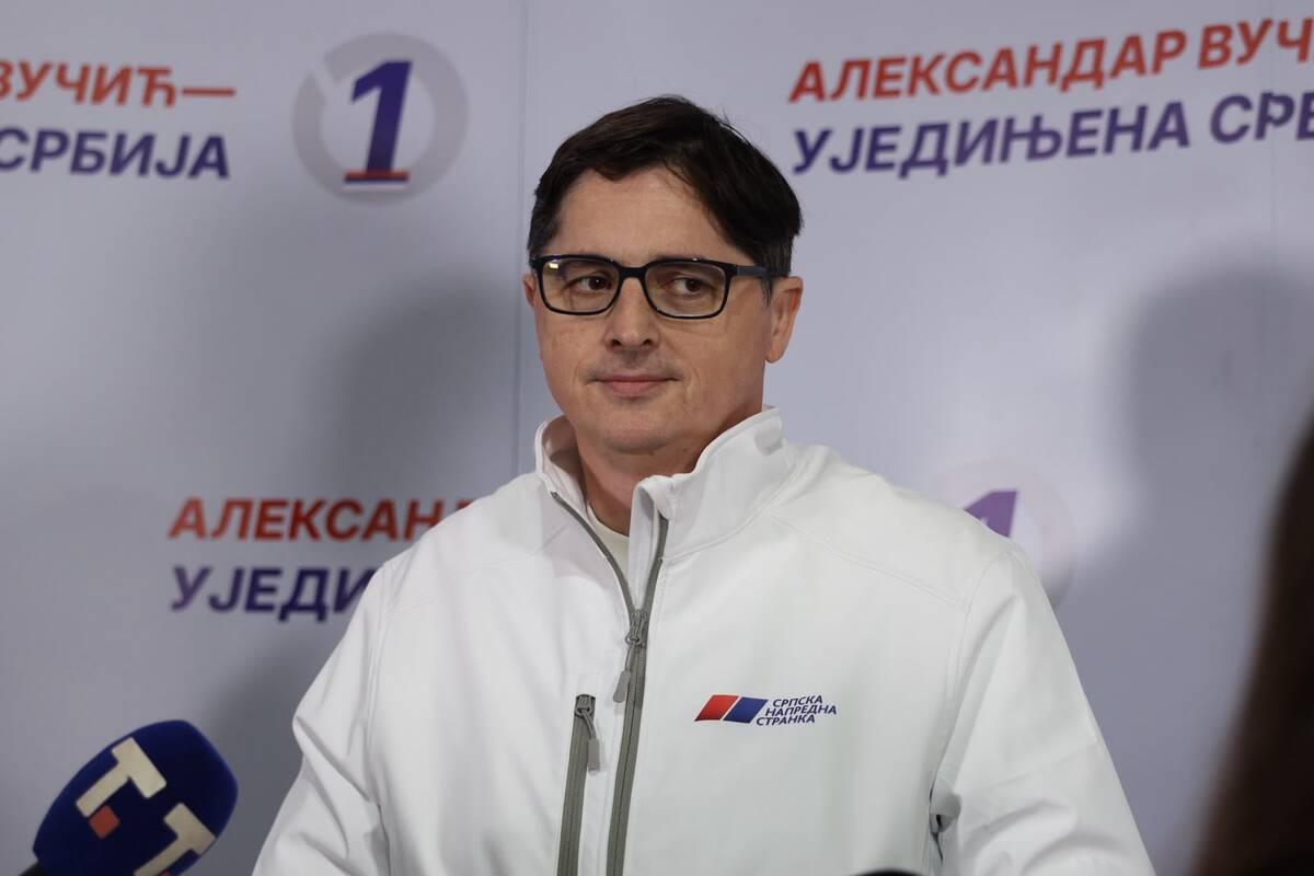 Ujedinjena Srbija Zaječar SNS skup