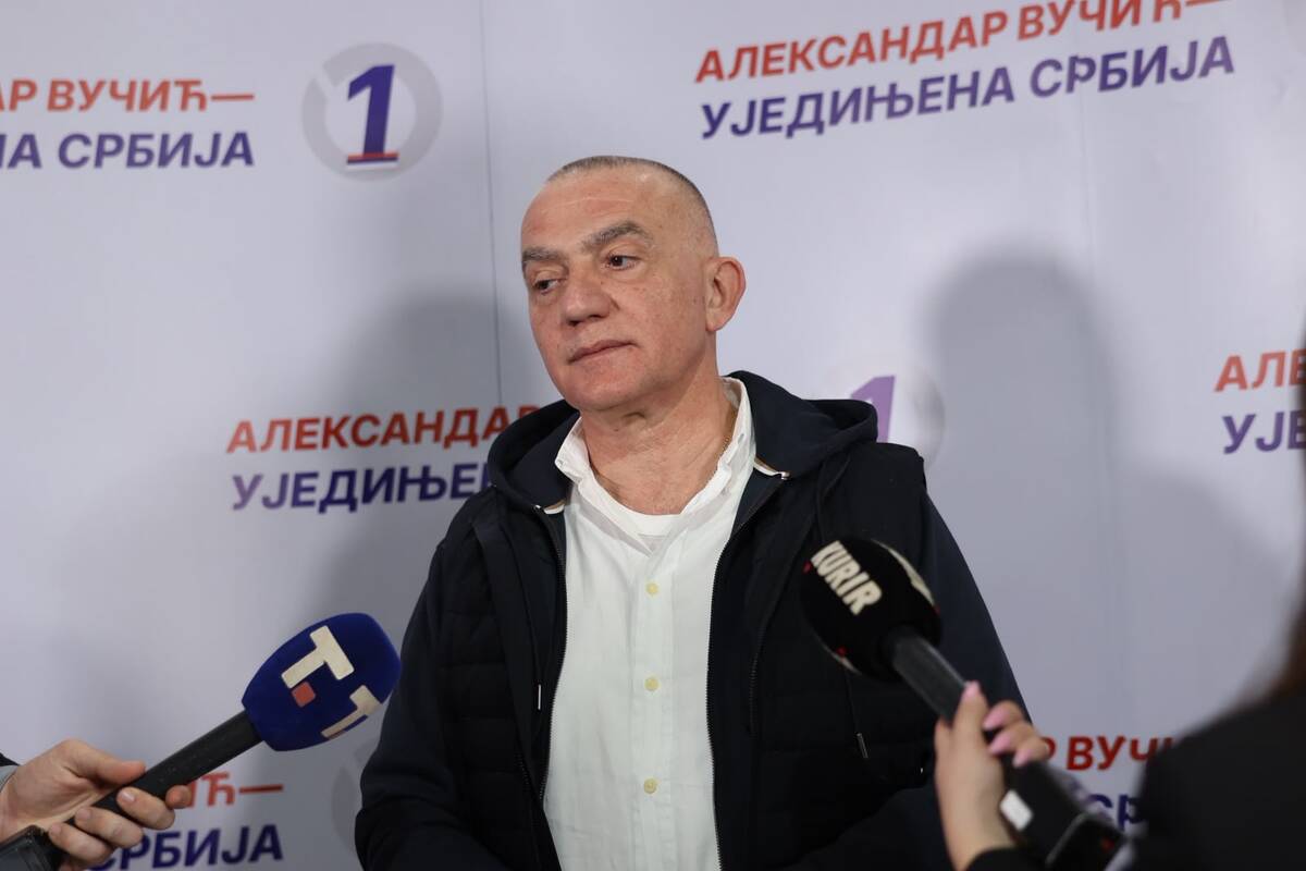 Ujedinjena Srbija Zaječar SNS skup