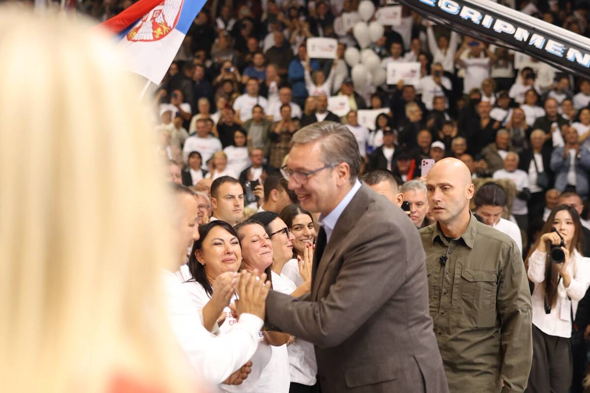 Ujedinjena Srbija Zaječar SNS skup Aleksandar Vučić