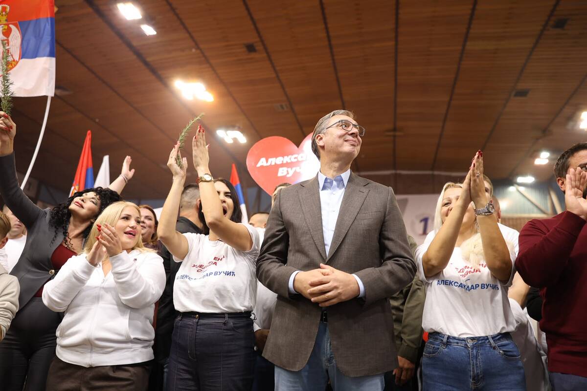 Ujedinjena Srbija Zaječar SNS skup Aleksandar Vučić