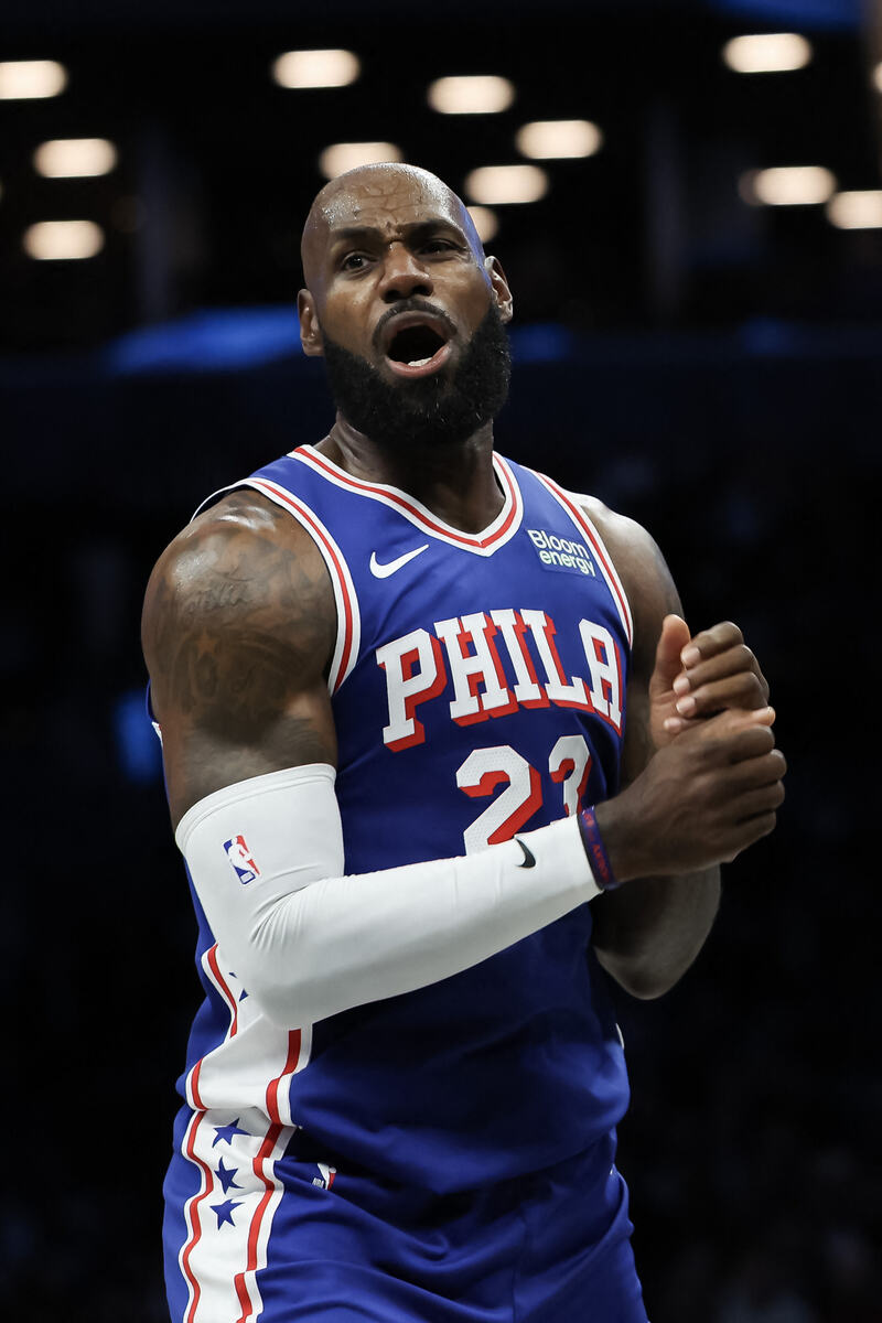 Lebron Džejms
