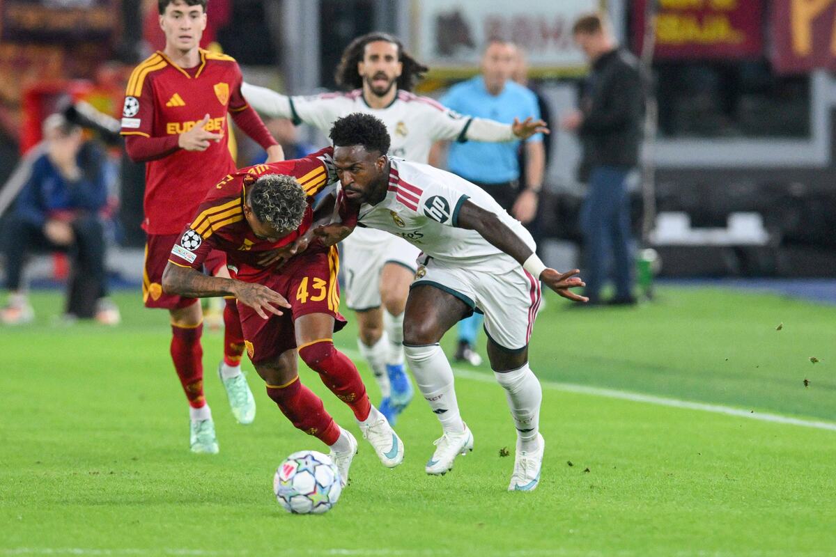 Liga šampiona, Vinisijus Žunior, Roma, Real