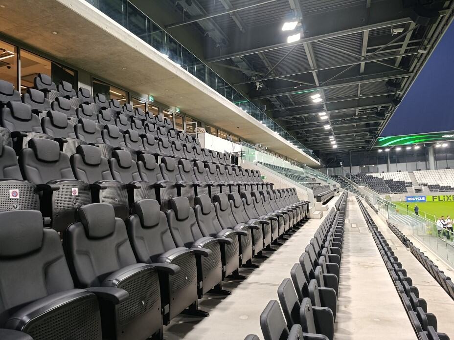 Lugano stadion 2.jpg