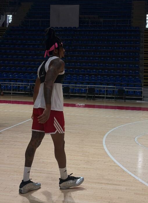 KK Crvena zvezda 2.jpg