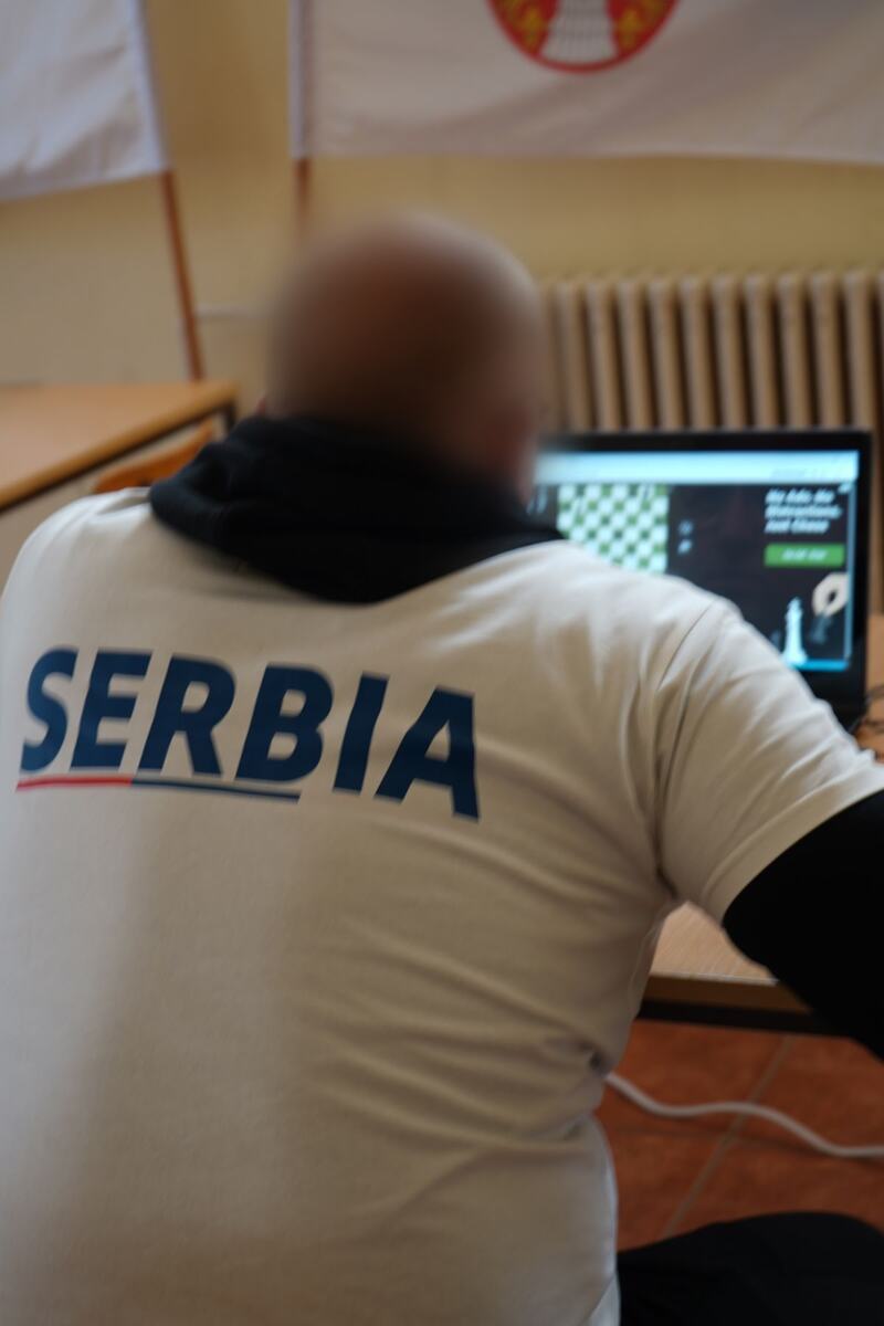 UIKS, Zabela, šah
