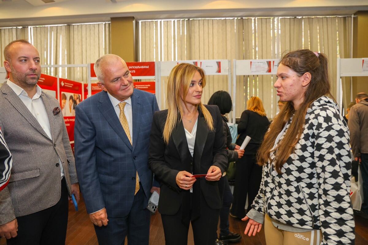 Milica Đurđević Stamenkovski Sajam zapošljavanja (1).jpeg