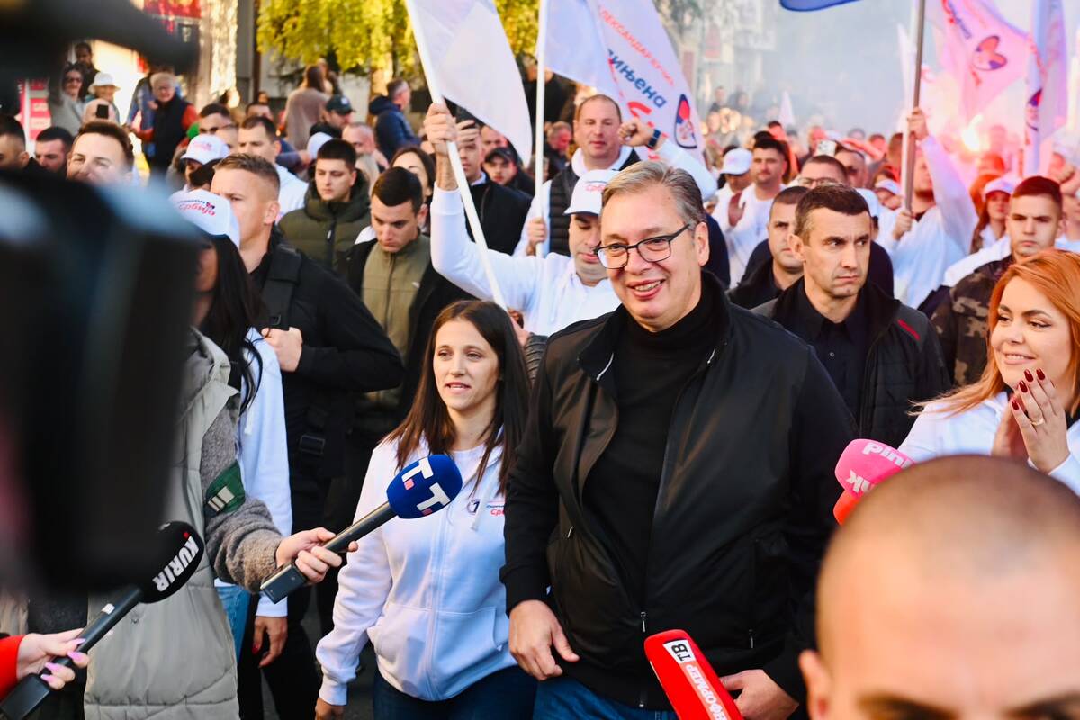 Skup SNS Novi Sad Aleksandar Vučić