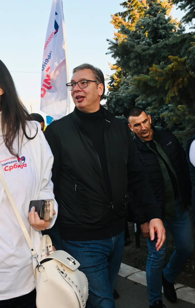 Skup SNS Novi Sad Aleksandar Vučić
