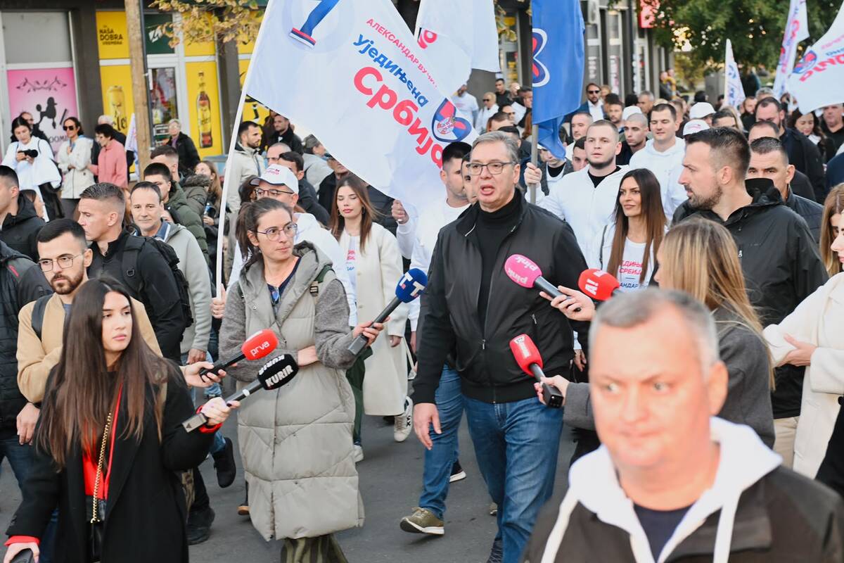 Skup SNS Novi Sad Aleksandar Vučić (1).jpeg