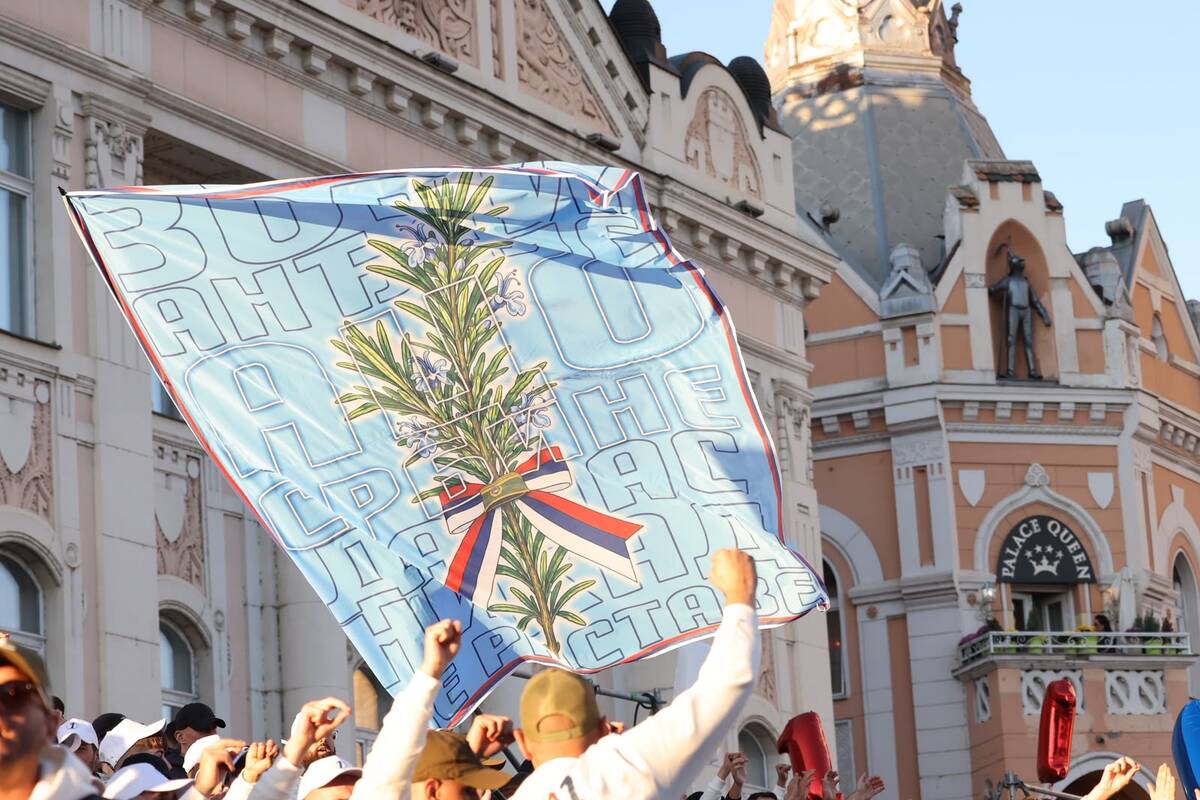 Skup SNS Novi Sad Aleksandar Vučić (1).jpeg
