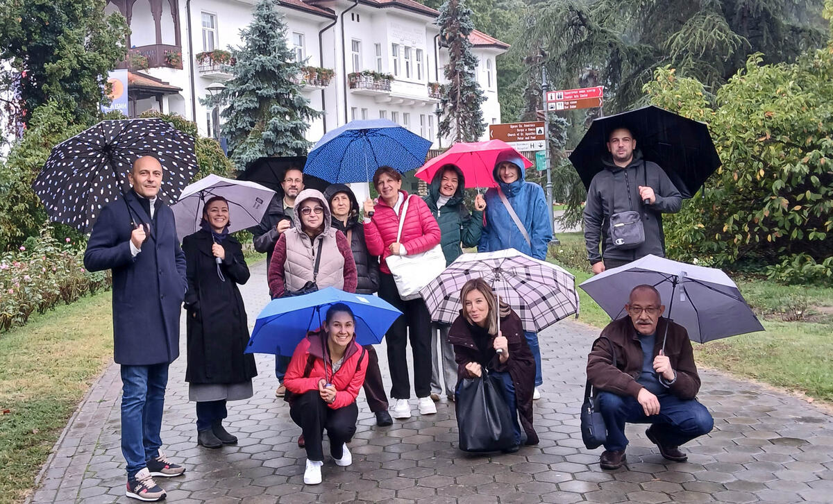 BANJA KOVILJAČA - Kiša im ne smeta.jpg