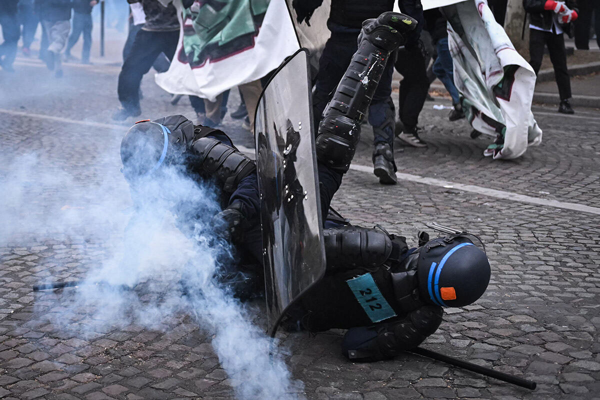 Francuska neredi protesti